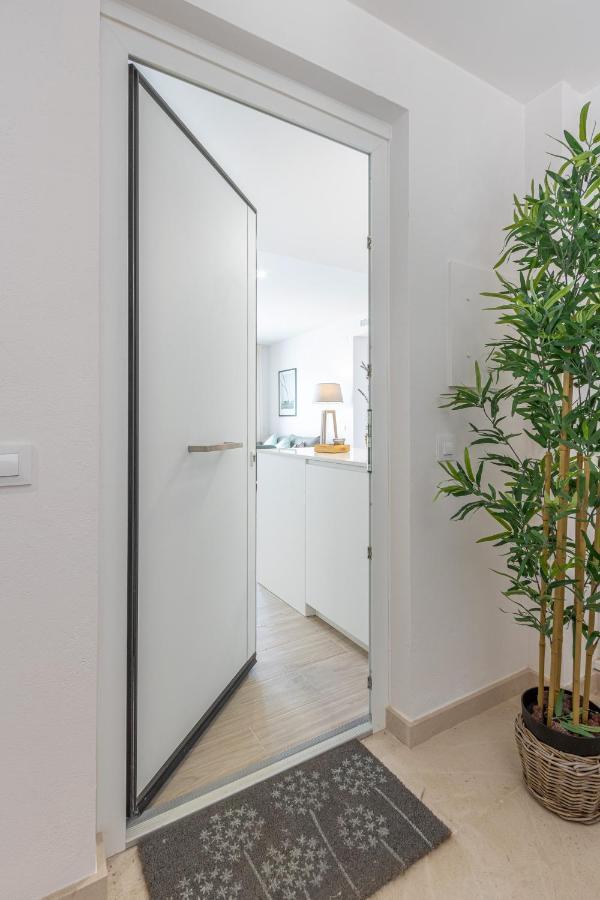 M A R I V E N T Suite With Bathroom And Terrace 50 M2 Roses Eksteriør bilde