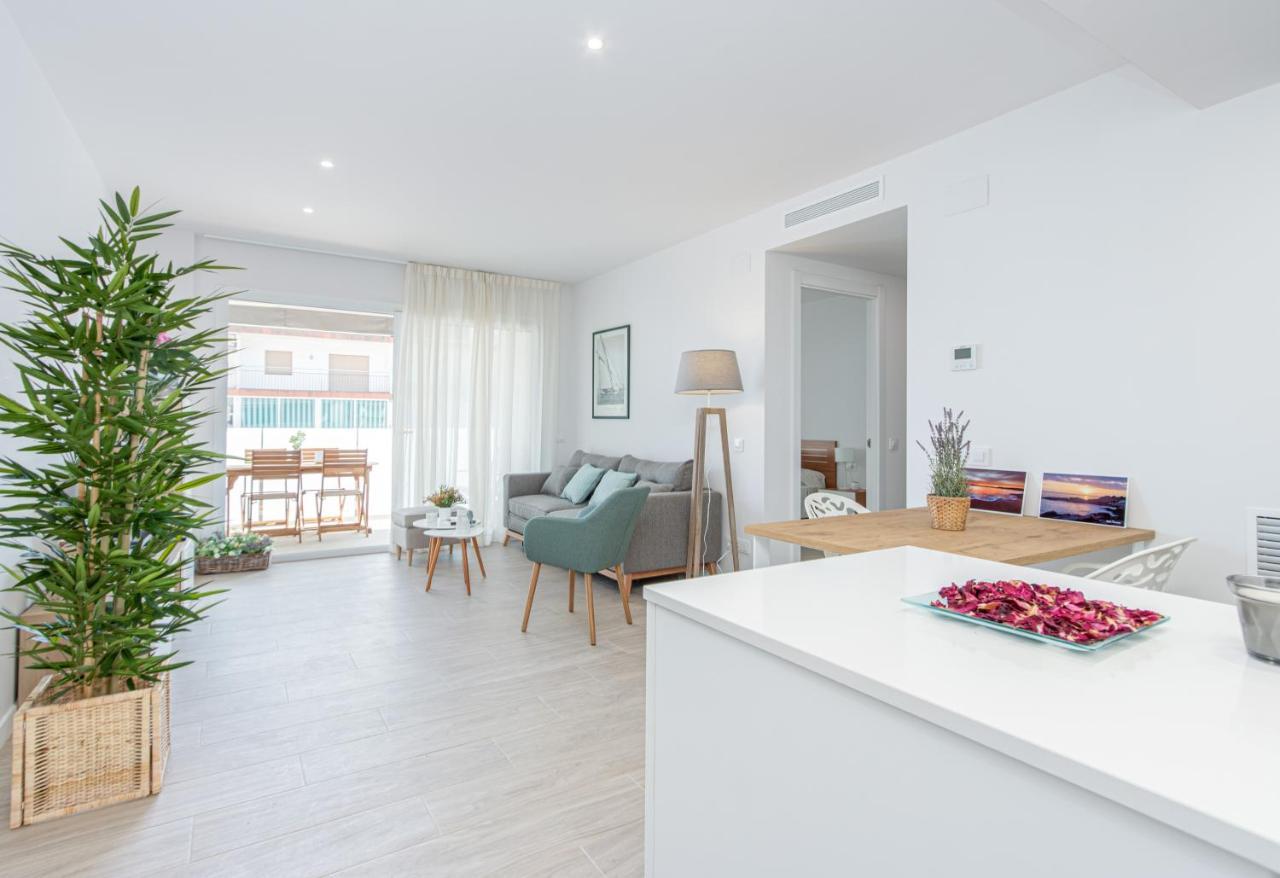 M A R I V E N T Suite With Bathroom And Terrace 50 M2 Roses Eksteriør bilde