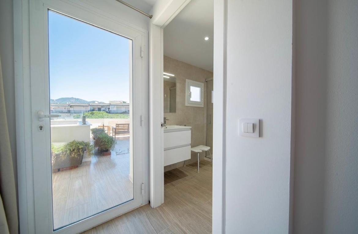 M A R I V E N T Suite With Bathroom And Terrace 50 M2 Roses Eksteriør bilde